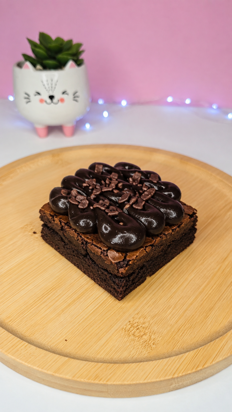 Brownie Experience com cobertura de chocolate